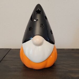 Target Bullseye Light Up Ceramic Gnome/wizard